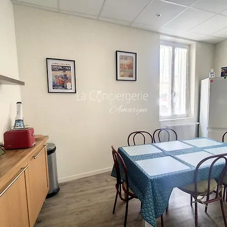 Jean Comfort Space And Sea Air 펜션 얼트